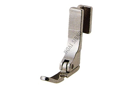 P718 右傍單邊壓腳