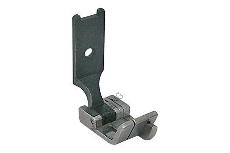 P764 單針右傍關(guān)刀壓腳 (雙針車用)