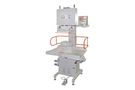 NS-8435 擔桿領圈壓平機