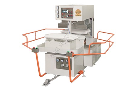 NS-8967D 自動轉(zhuǎn)頭男裝襯衫側(cè)縫壓平機