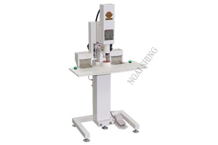 NS-47D氣動(dòng)釘鈕機(jī)－連十字定位燈及安全罩